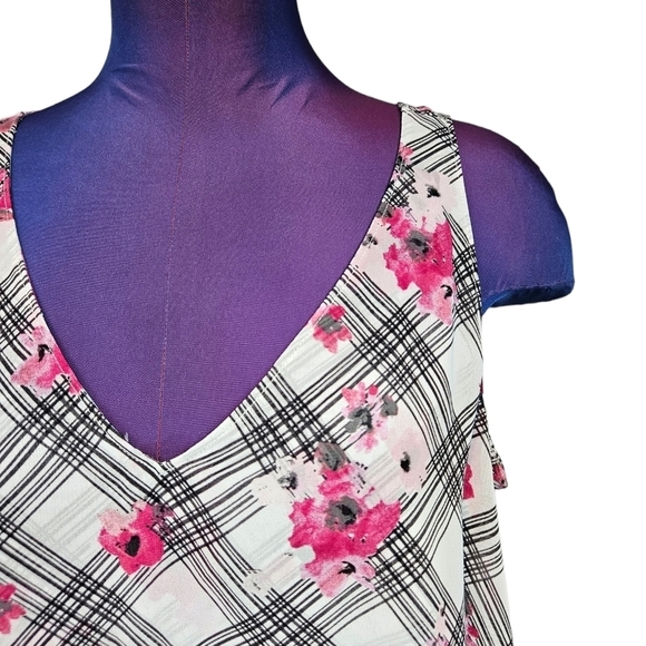 Lane‎ Bryant Black White Plaid Pink Floral Print Layered Chiffon Top Size 16 - Picture 3 of 8